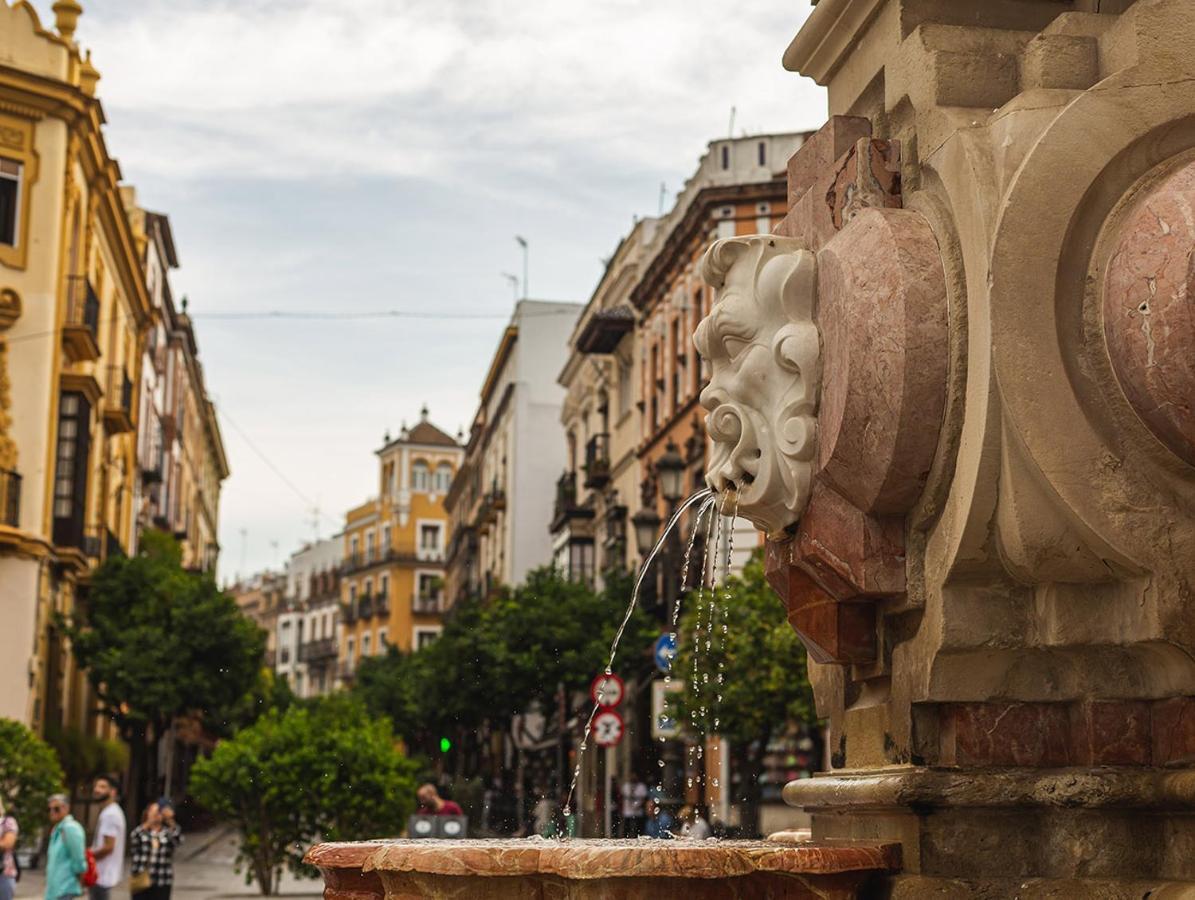 Joya Del Casco Boutique Hotel By Shiadu Seville Exterior photo
