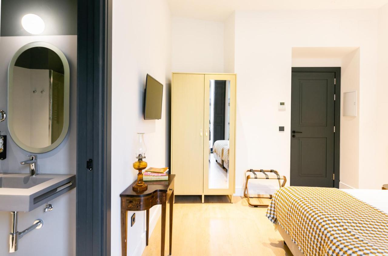 Joya Del Casco Boutique Hotel By Shiadu Seville Exterior photo