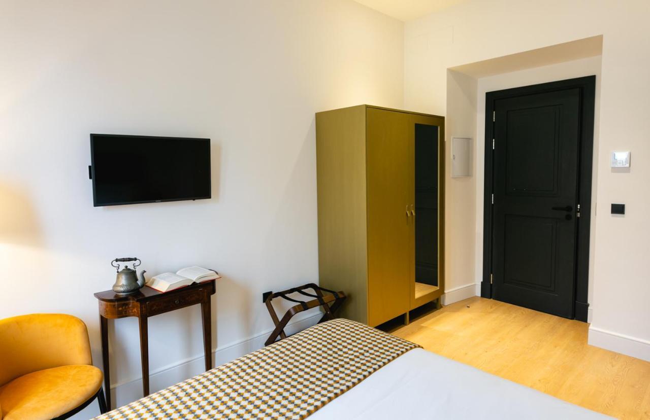 Joya Del Casco Boutique Hotel By Shiadu Seville Exterior photo