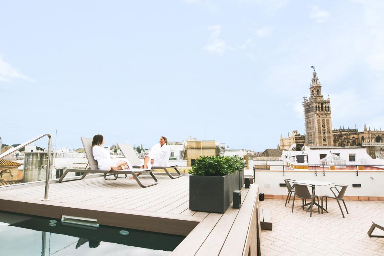 Joya Del Casco Boutique Hotel By Shiadu Seville Exterior photo